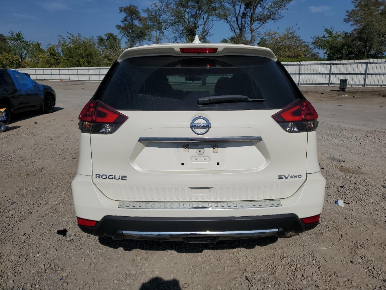 2018 Nissan Rogue S VIN: 5N1AT2MVXJC850078 Lot: 68731044