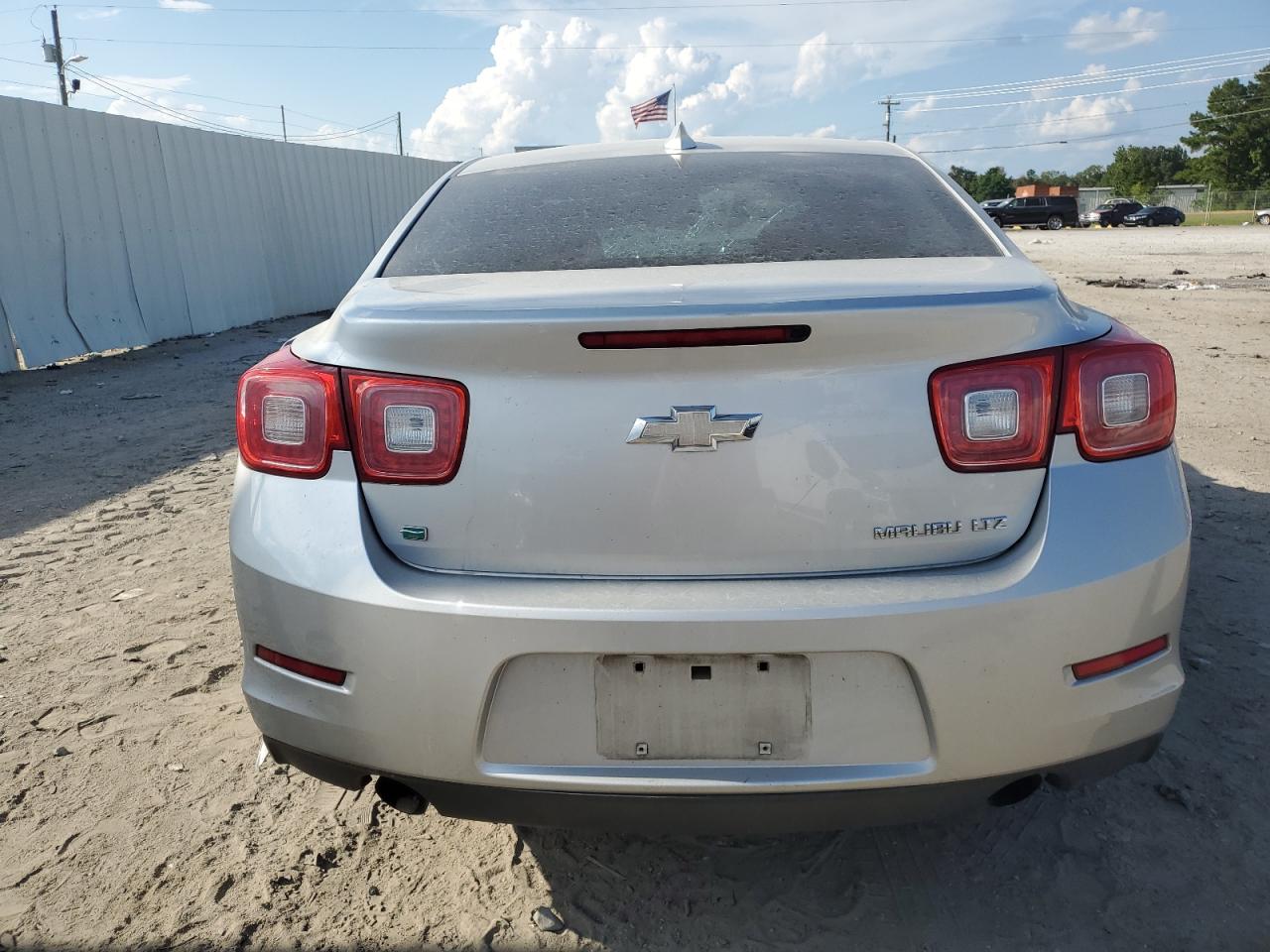 1G11E5SA8GF159888 2016 Chevrolet Malibu Limited Ltz