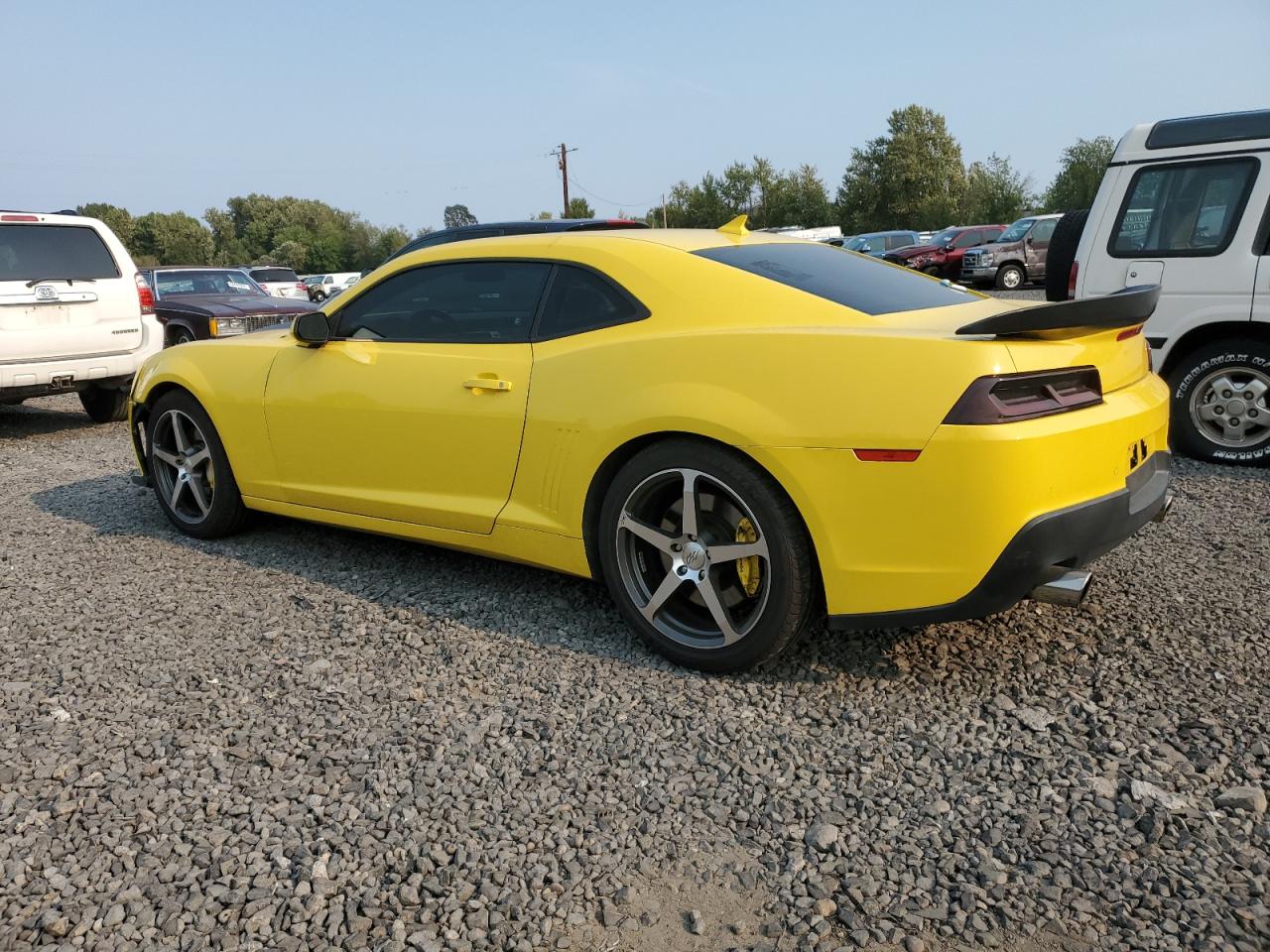 2015 Chevrolet Camaro - Image 2