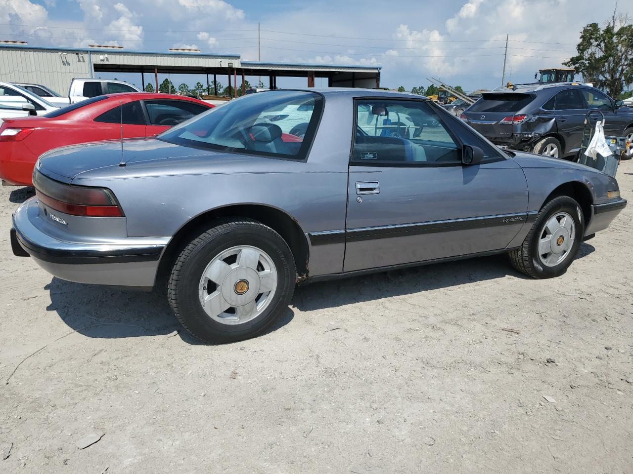 1G4EC13C3LB901988 1990 Buick Reatta