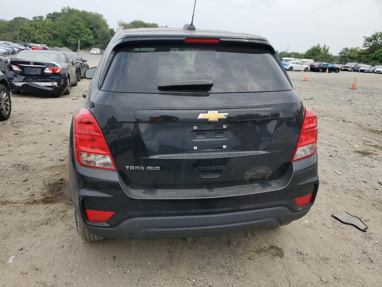 3GNCJNSB9KL320047 2019 Chevrolet Trax Ls