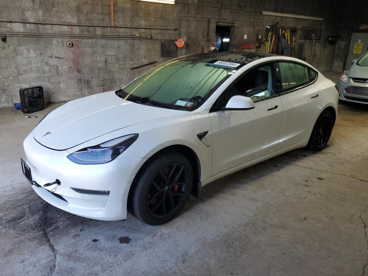 5YJ3E1EC5MF031503 2021 TESLA MODEL 3 - Image 1