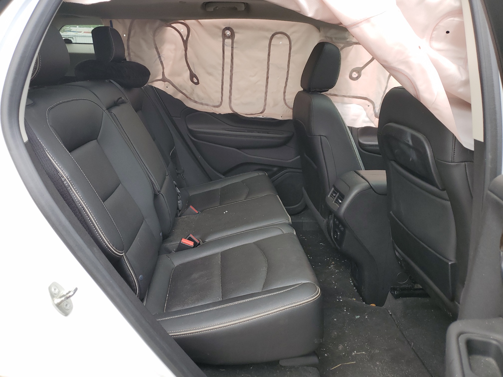 3GKALXEXXJL261462 2018 GMC Terrain Denali