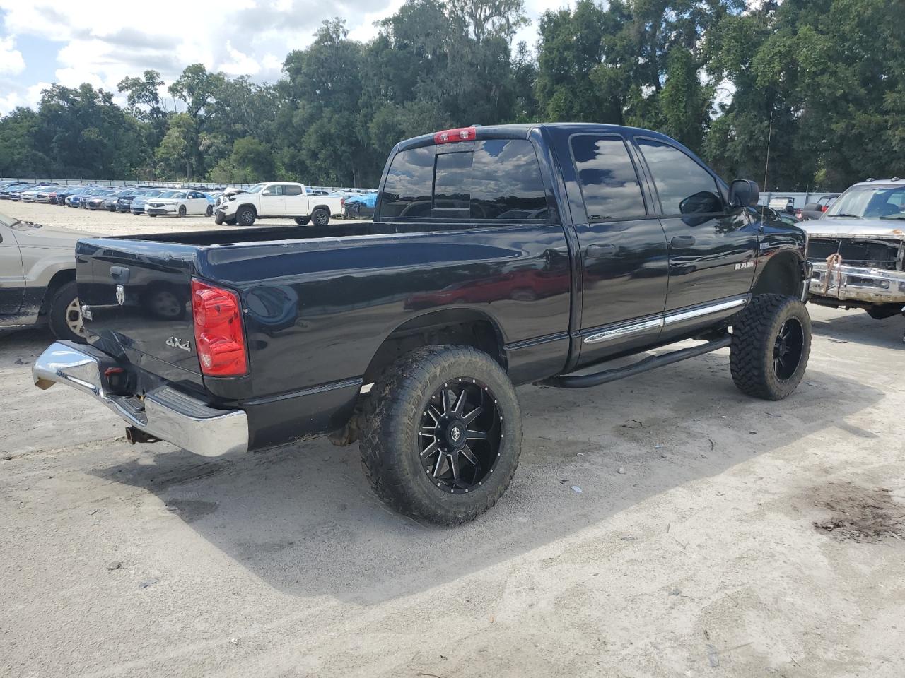 2008 Dodge RAM - Image 3
