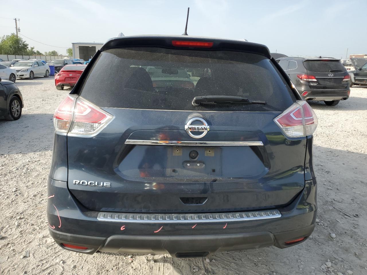 2016 Nissan Rogue S VIN: KNMAT2MT2GP723703 Lot: 65785954