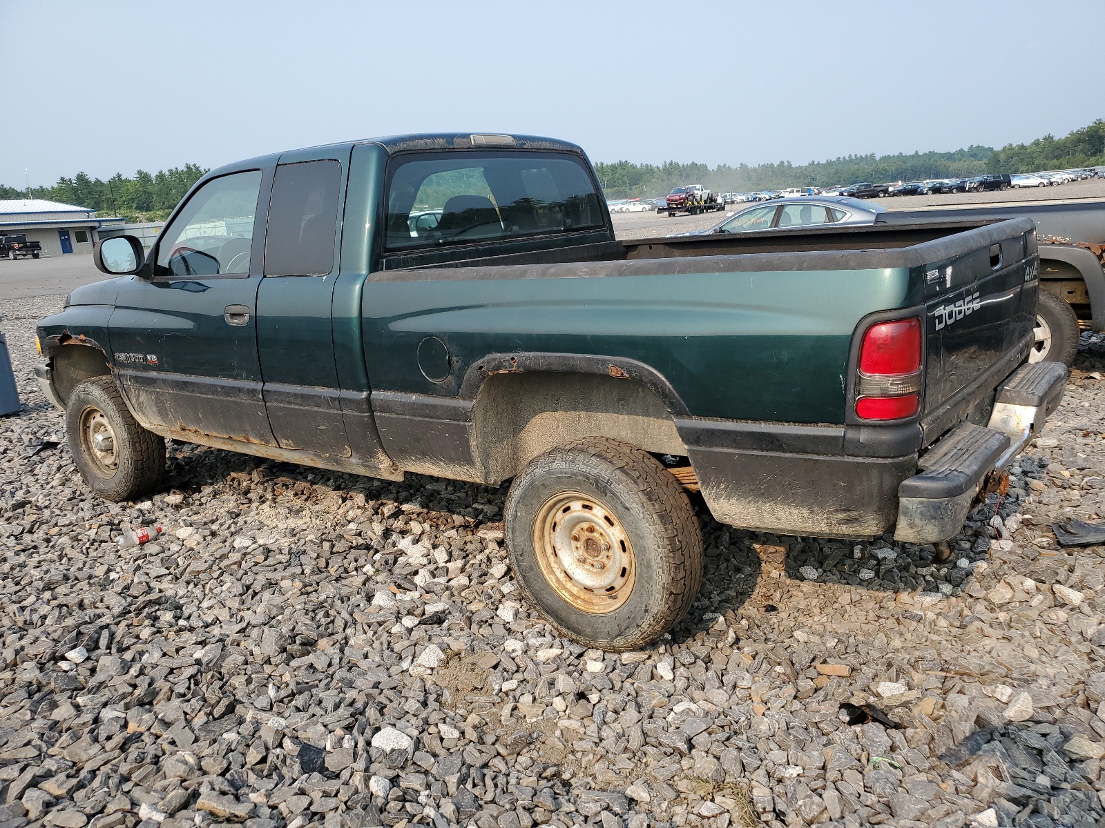 3B7HF13Y31G738283 2001 Dodge Ram 1500