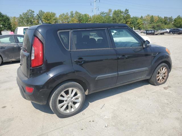 Parquets KIA SOUL 2013 Czarny