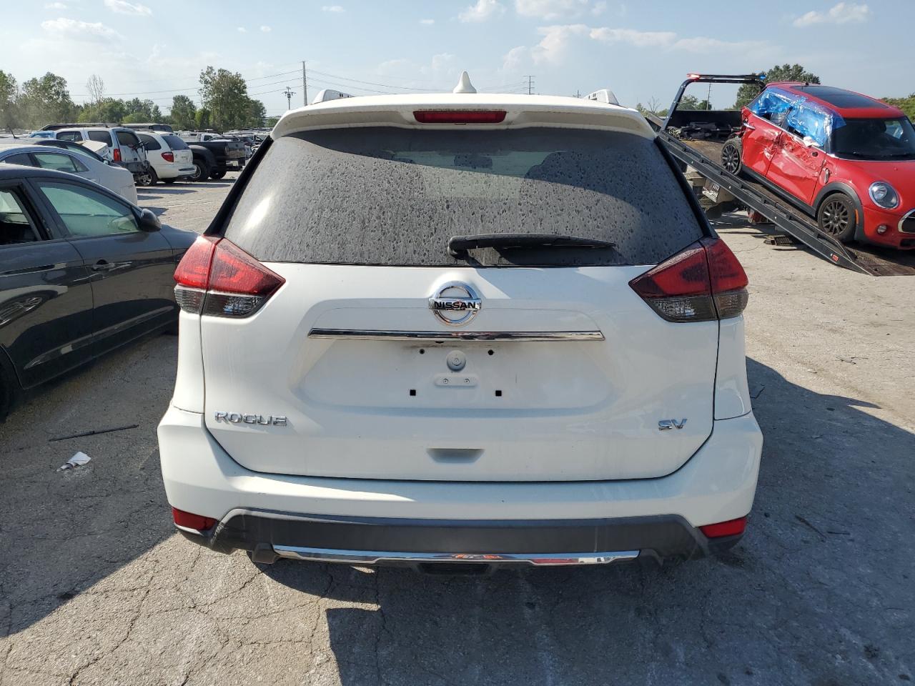 2017 Nissan Rogue S VIN: KNMAT2MT5HP597208 Lot: 69239934