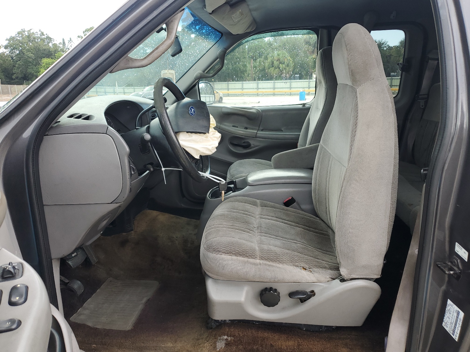 1FTZX1765WNA45742 1998 Ford F150