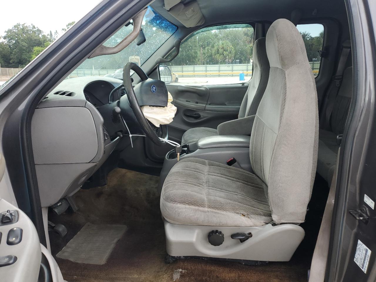 1998 Ford F150 VIN: 1FTZX1765WNA45742 Lot: 67314234