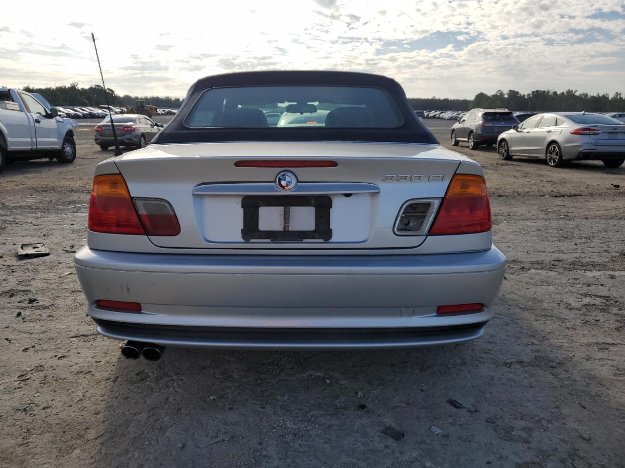 WBABS53481JU88783 2001 BMW 330 Ci