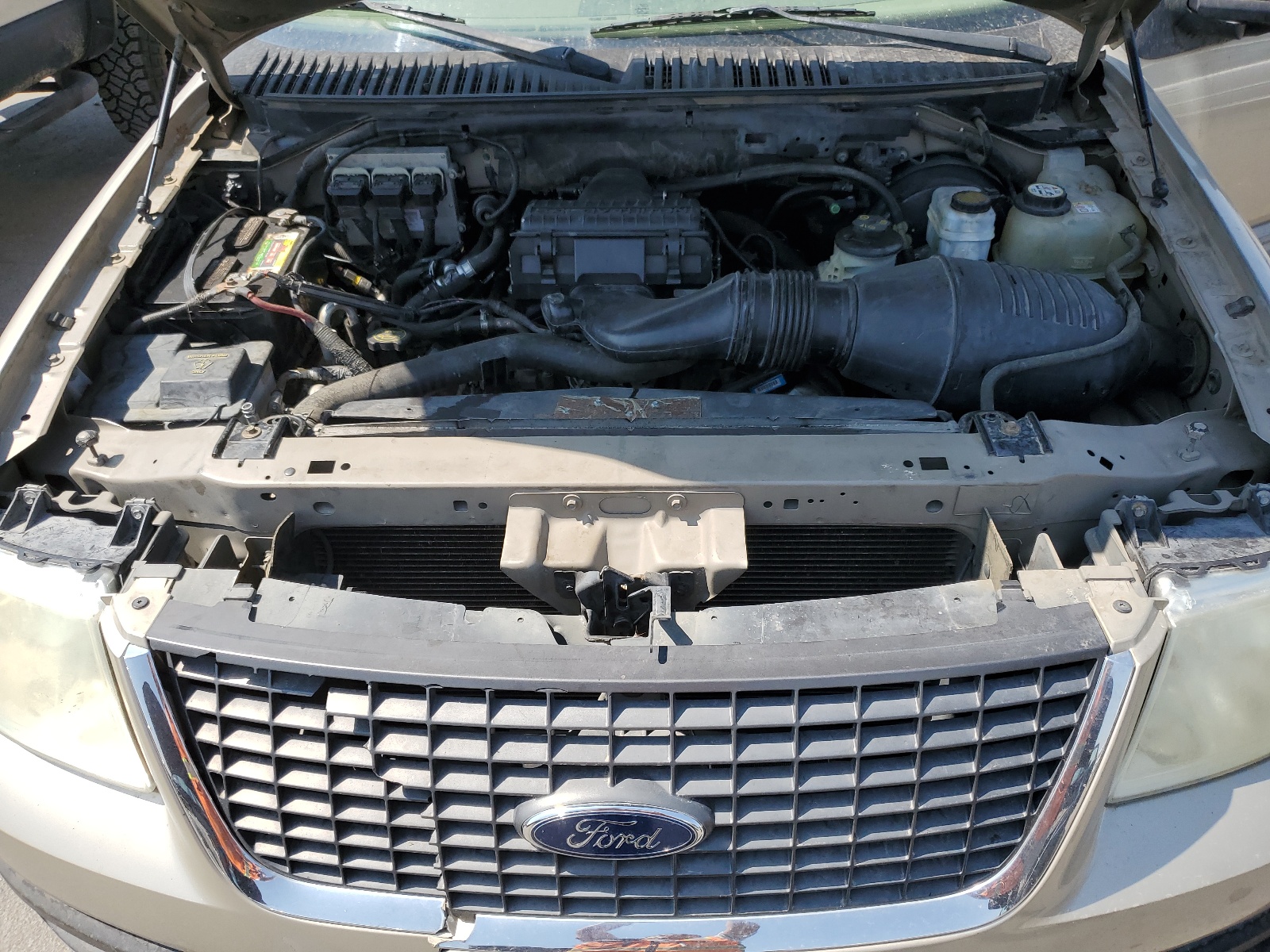 1FMPU16505LA51222 2005 Ford Expedition Xlt