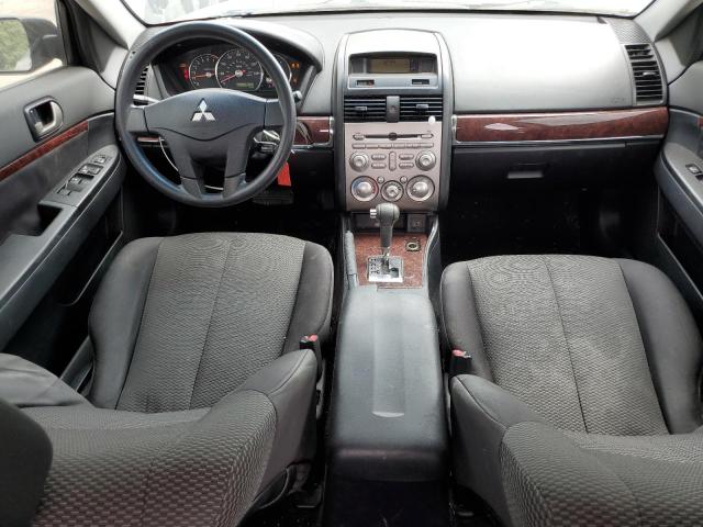 Седани MITSUBISHI GALANT 2012 Чорний