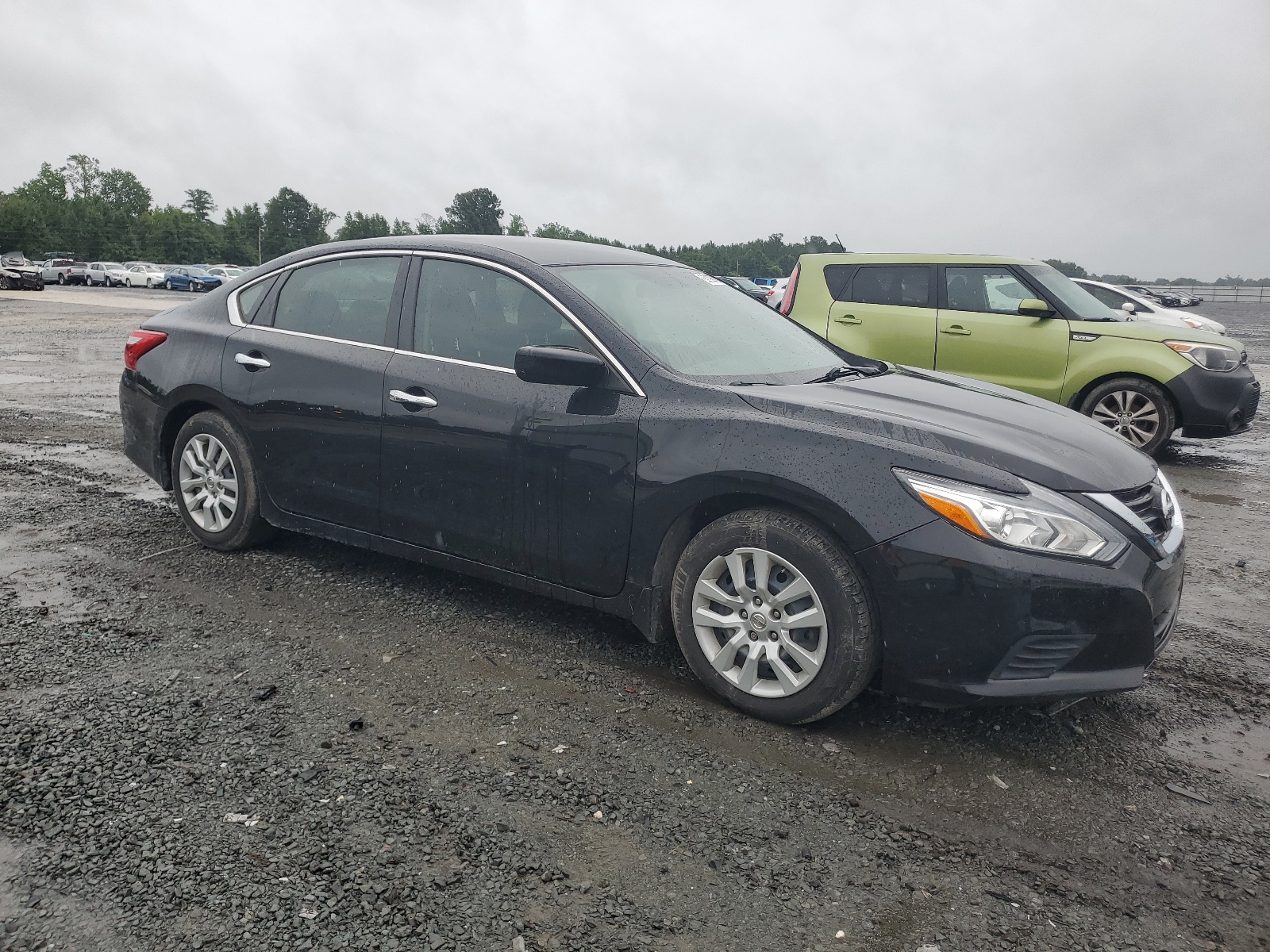 2017 Nissan Altima 2.5 vin: 1N4AL3AP2HN330882