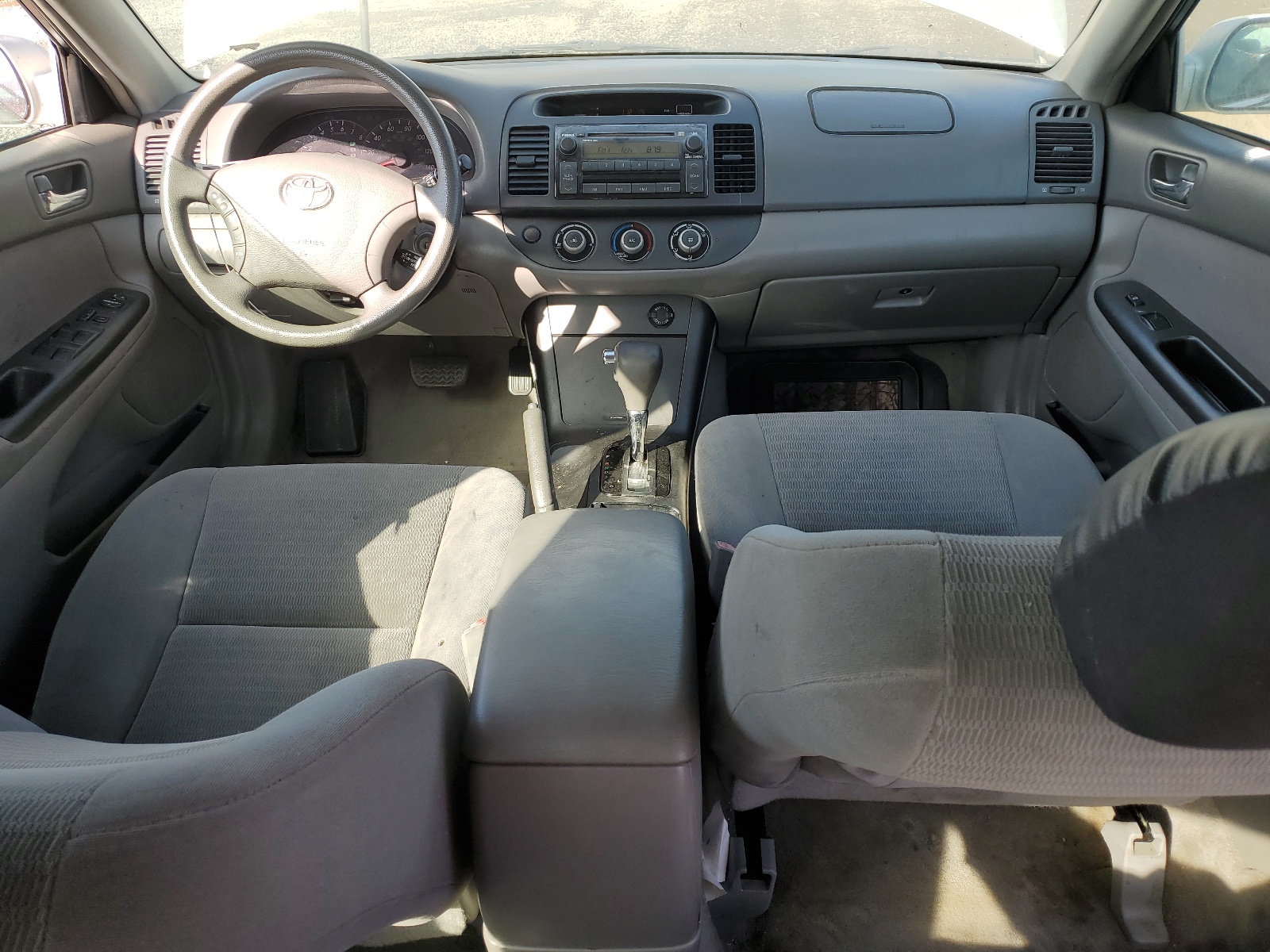 4T1BE30K85U972793 2005 Toyota Camry Le