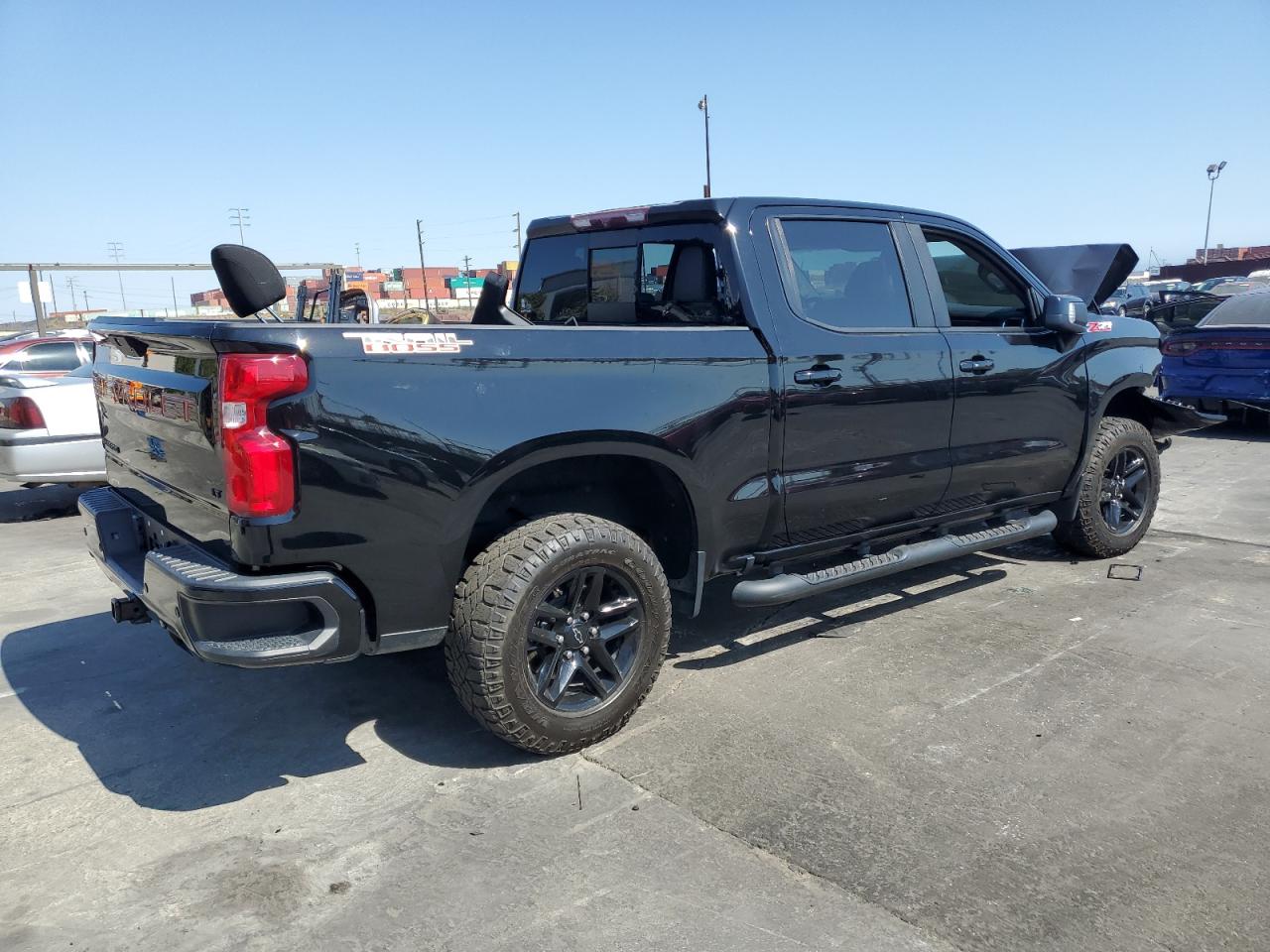 2021 Chevrolet Silverado - Image 3