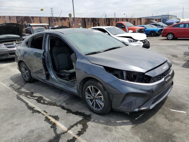 3KPF24AD0PE557019 Kia Forte LX 4