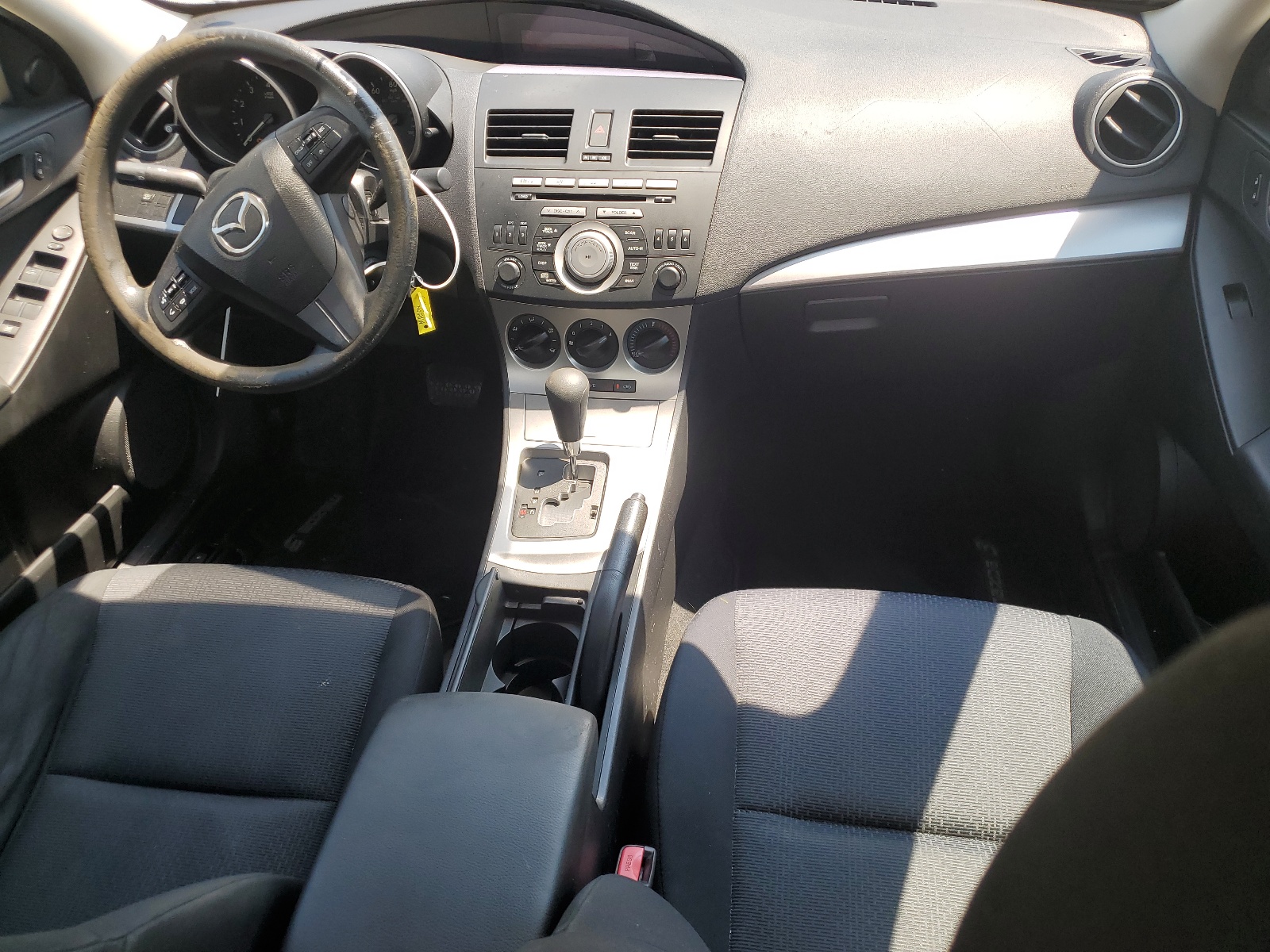 JM1BL1SF8A1130689 2010 Mazda 3 I