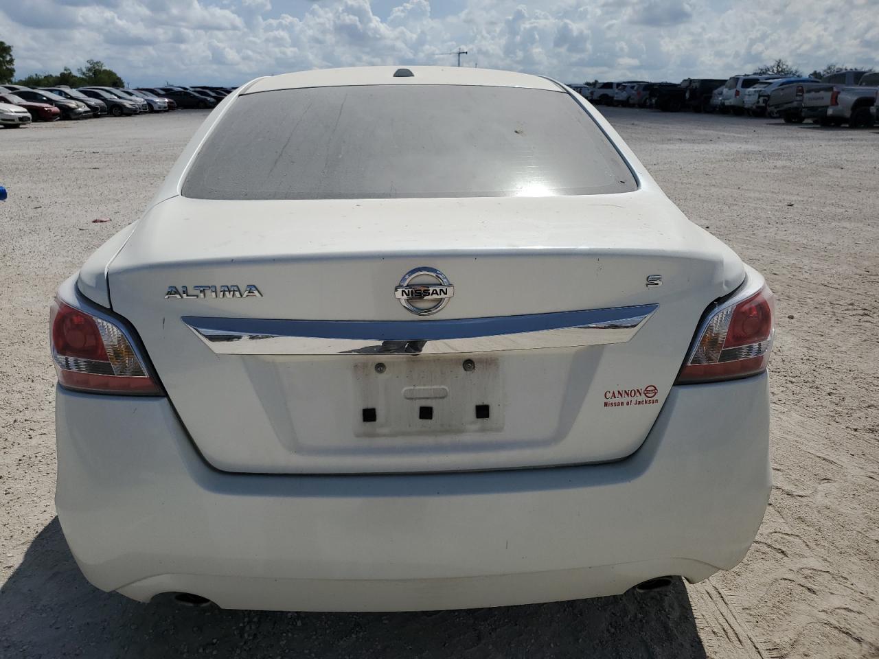 2015 Nissan Altima 2.5 VIN: 1N4AL3AP1FC177520 Lot: 68994924