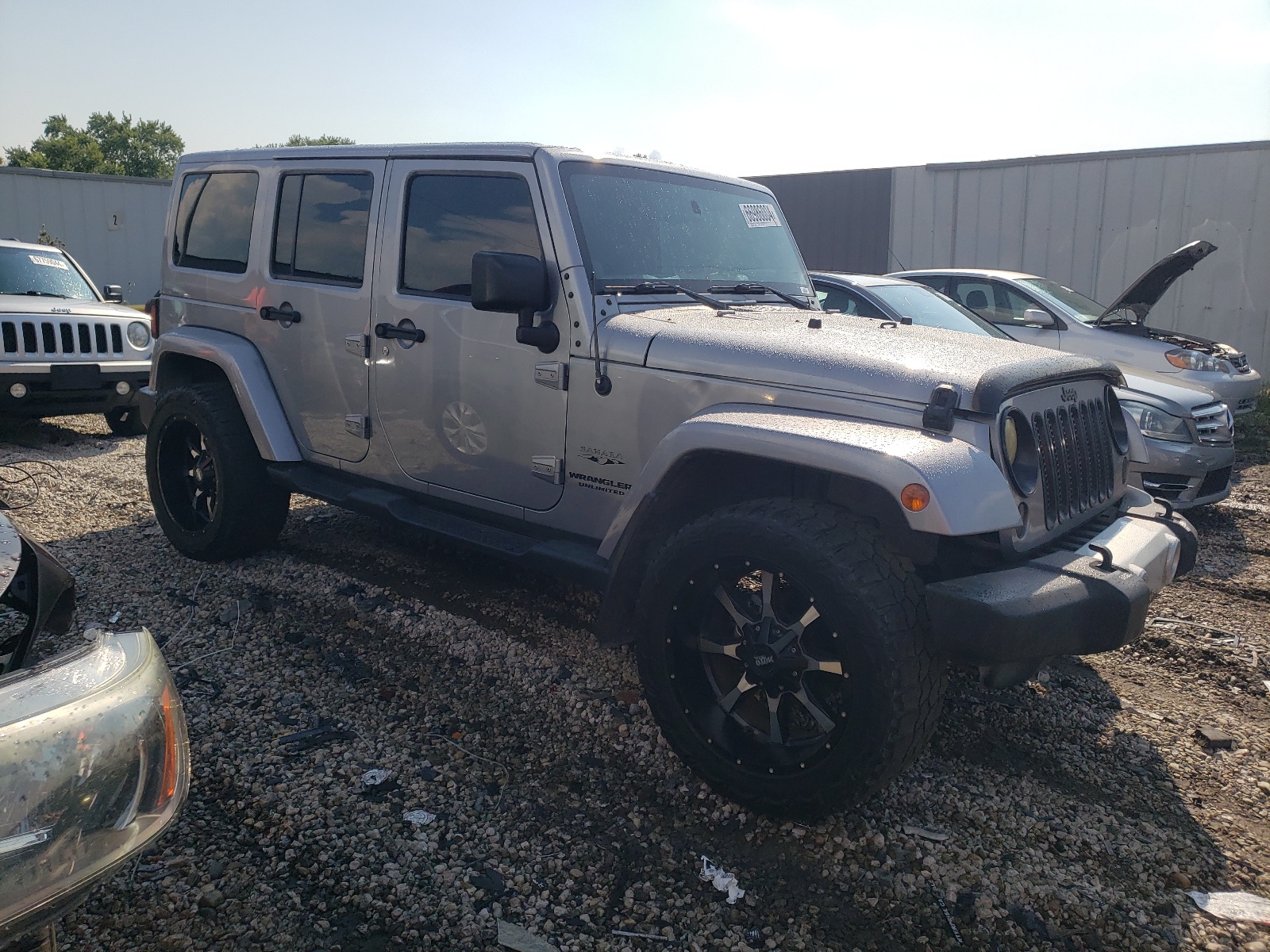 1C4BJWEG4EL313430 2014 Jeep Wrangler Unlimited Sahara 1C4BJWEG4EL313430 2014 Jeep Wrangler Unlimited Sahara