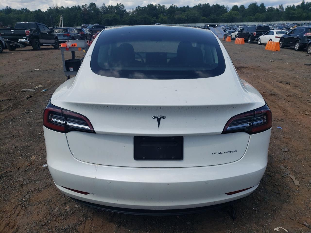 2022 Tesla Model 3 VIN: 5YJ3E1EBXNF207681 Lot: 68570724