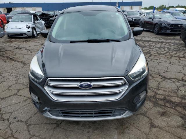 Паркетники FORD ESCAPE 2017 Серый