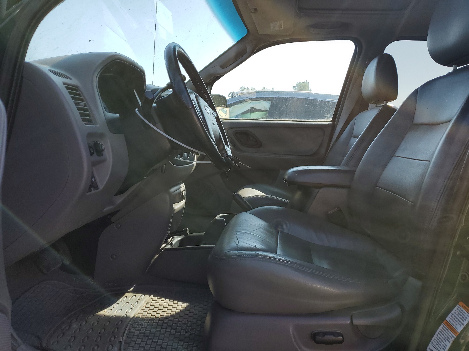 1FMCU04172KA69355 2002 Ford Escape Xlt