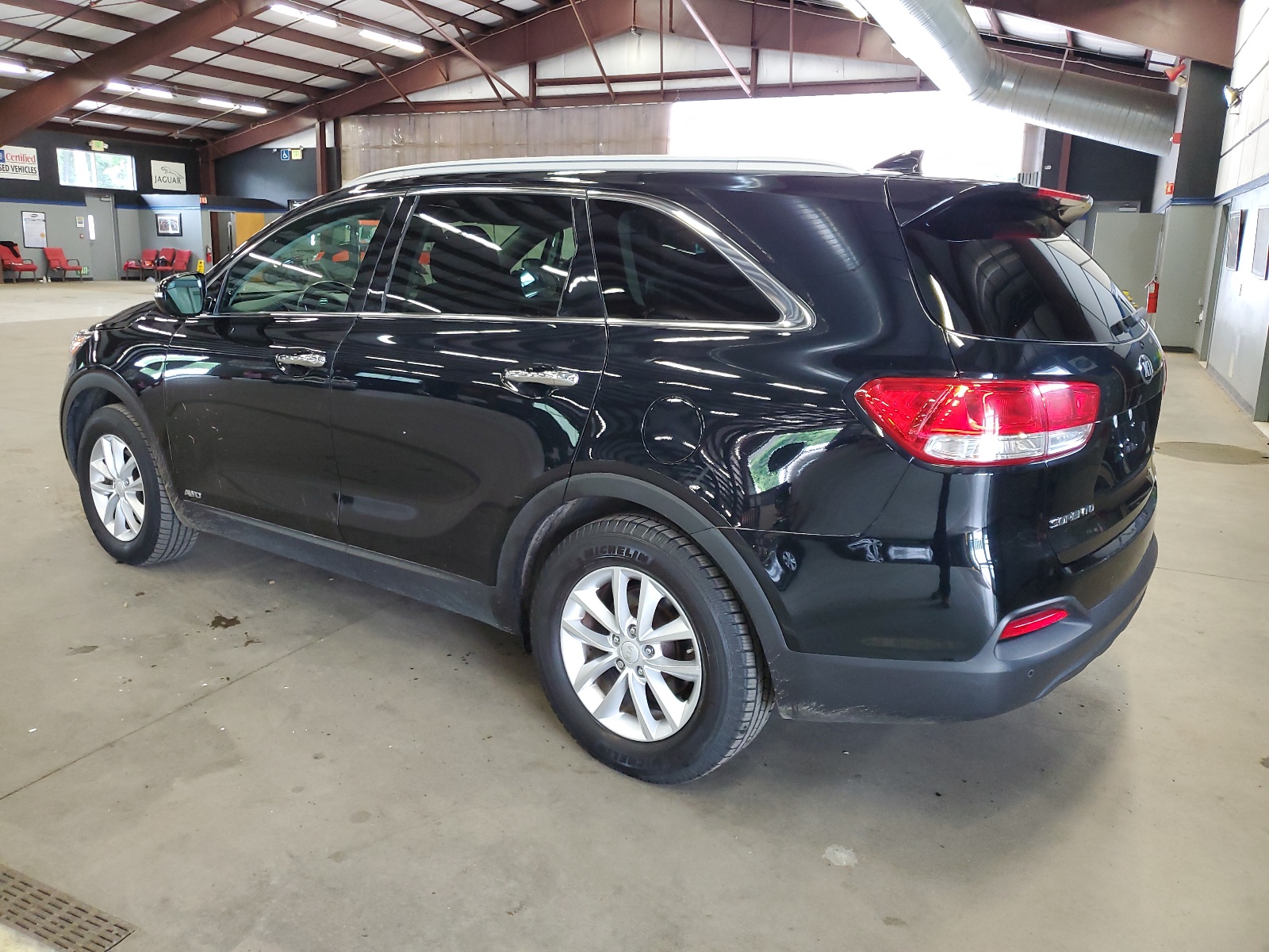 2018 Kia Sorento Lx vin: 5XYPGDA33JG426402