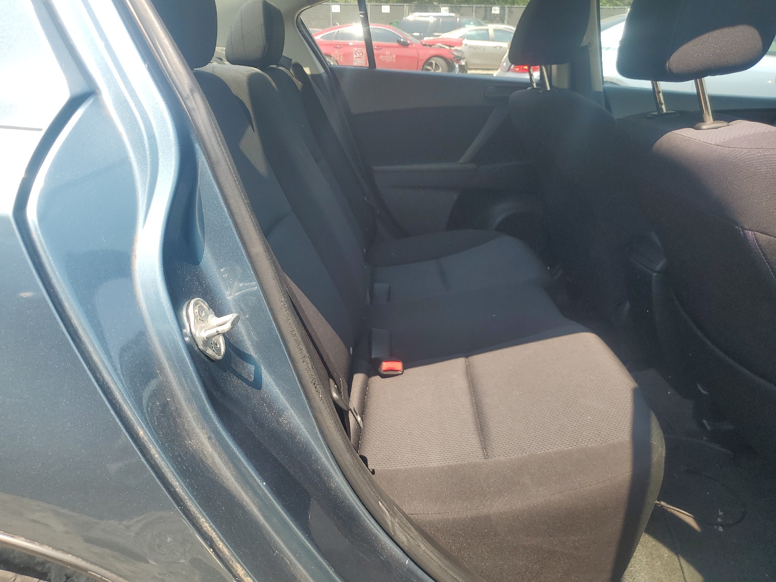 JM1BL1UG8B1442261 2011 Mazda 3 I