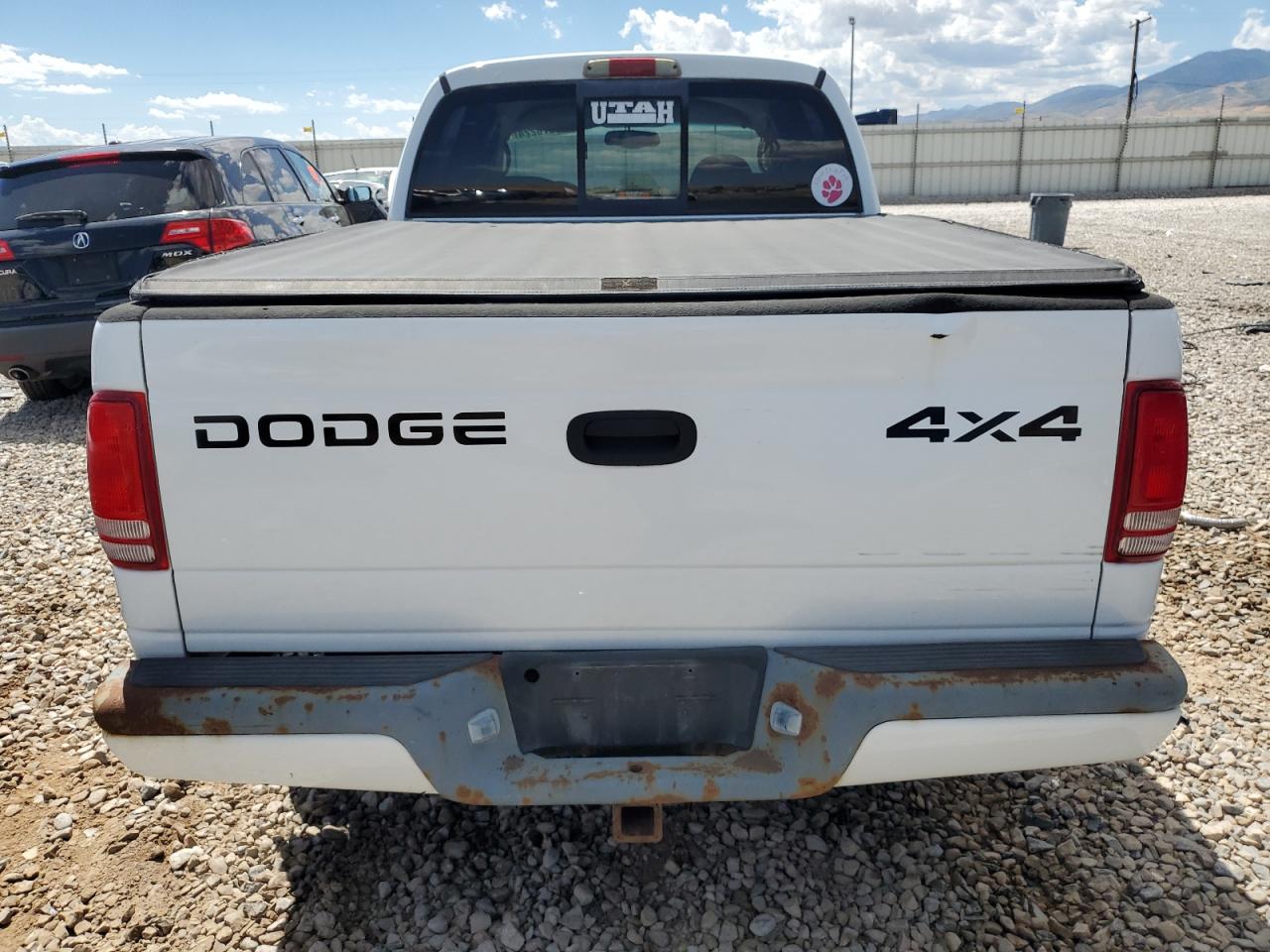 1B7HG38N82S646250 2002 Dodge Dakota Quad Sport