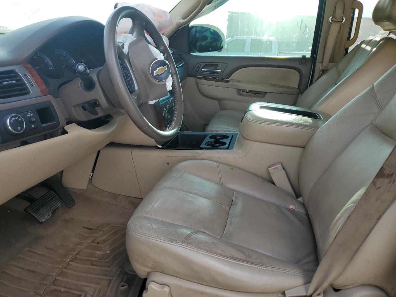 2013 Chevrolet Tahoe C1500 Lt VIN: 1GNSCBE05DR358854 Lot: 69297254