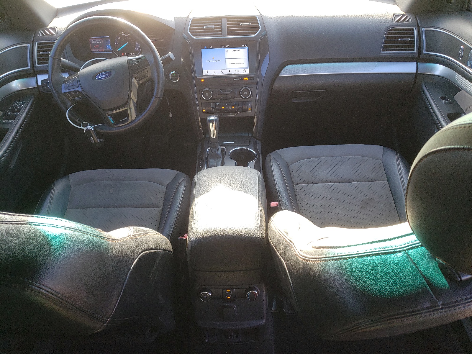 1FM5K7D82HGA61597 2017 Ford Explorer Xlt