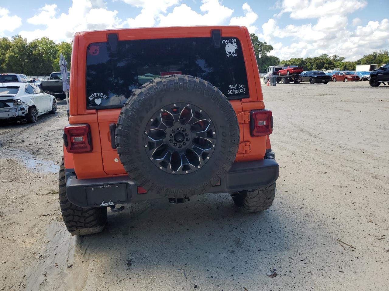 2018 Jeep Wrangler Unlimited Sahara VIN: 1C4HJXEG9JW231086 Lot: 69282884