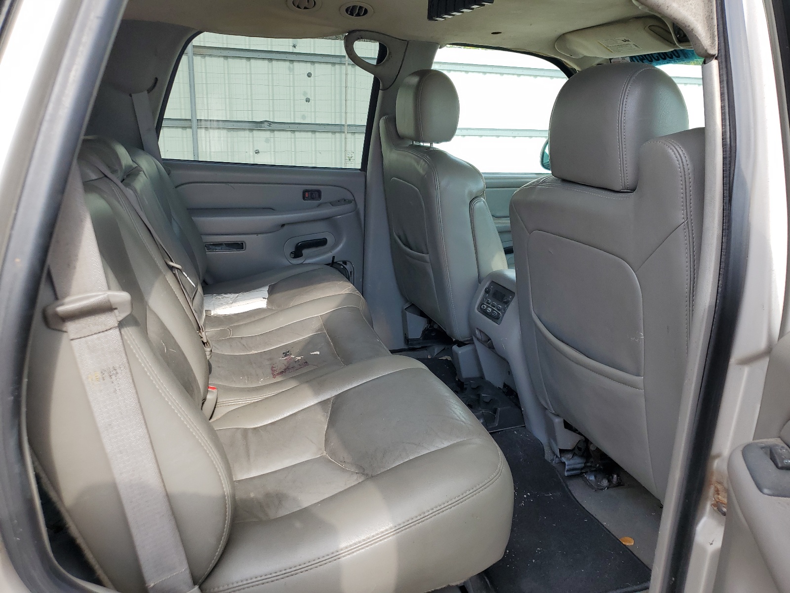 1GNEC13ZX4R306855 2004 Chevrolet Tahoe C1500