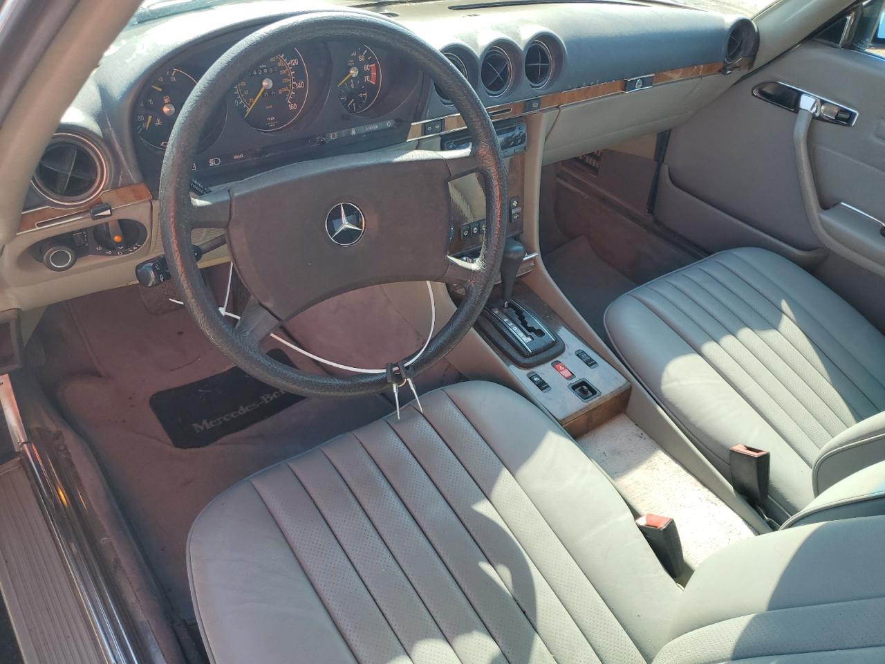 1984 Mercedes-Benz 500 Sl VIN: WDB1070461A002082 Lot: 69010634