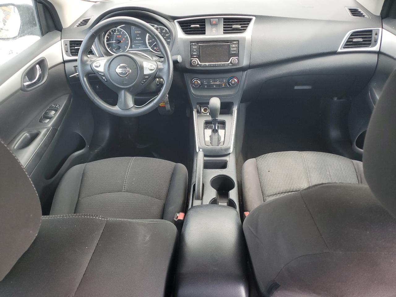 3N1AB7AP0JY298711 2018 Nissan Sentra S