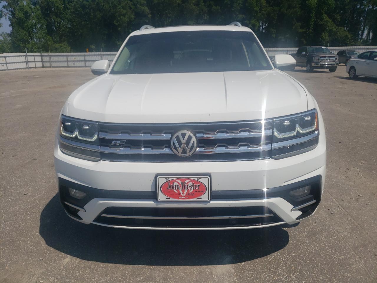 1V2SR2CAXKC595566 2019 Volkswagen Atlas Sel