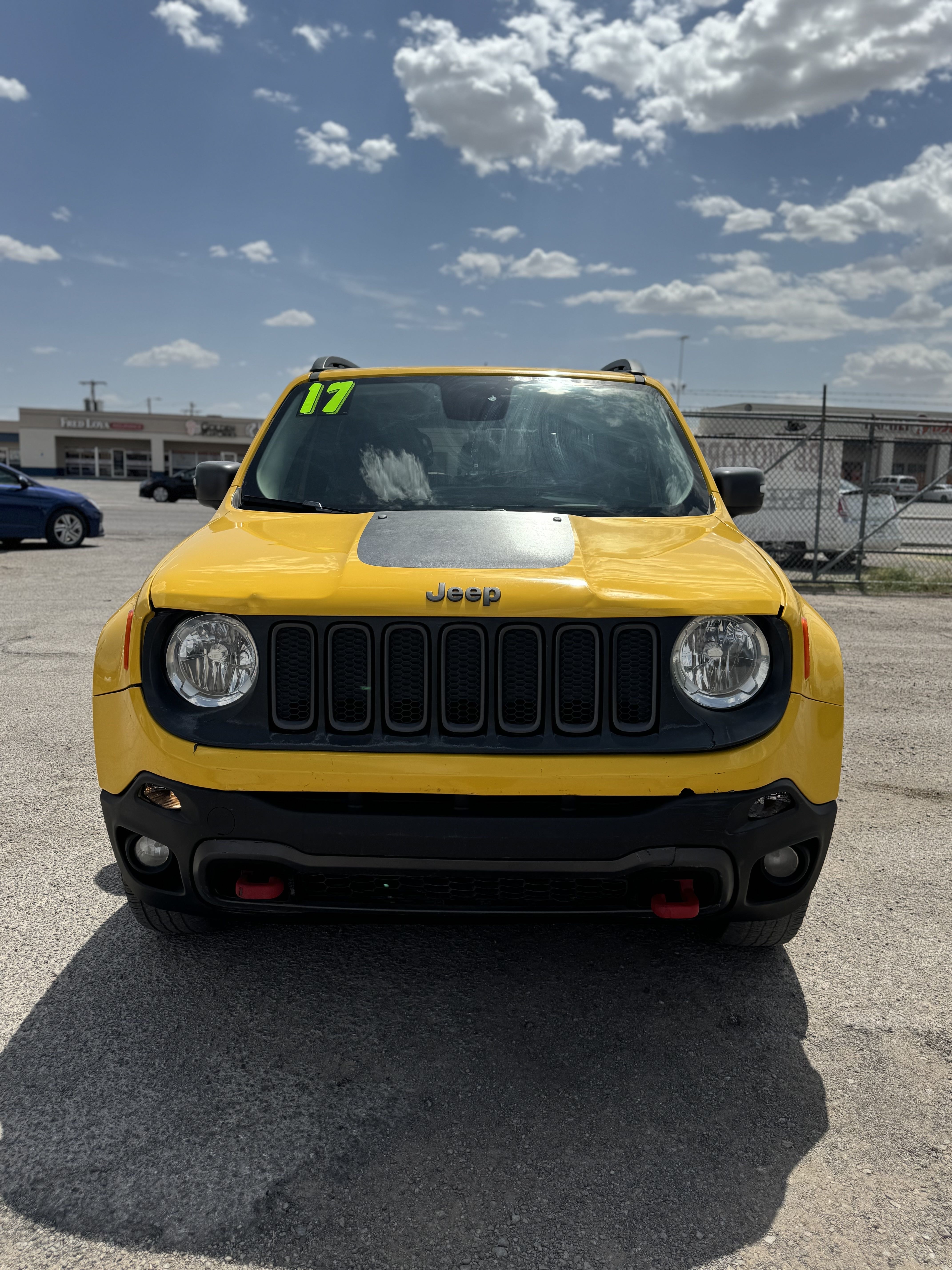 2017 Jeep Renegade T vin: ZACCJBCB7HPE75654