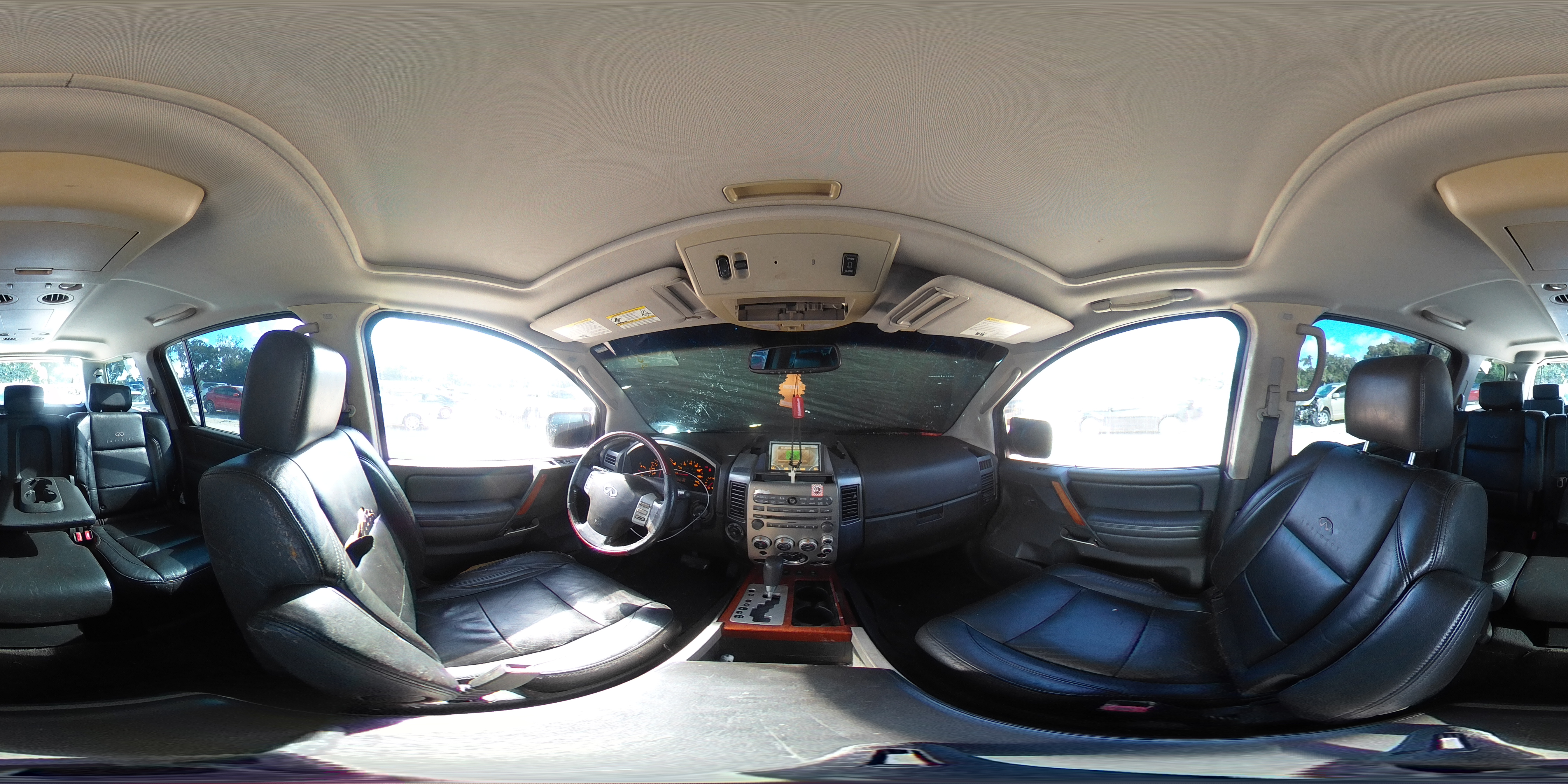 2007 Infiniti QX56 - Image 14