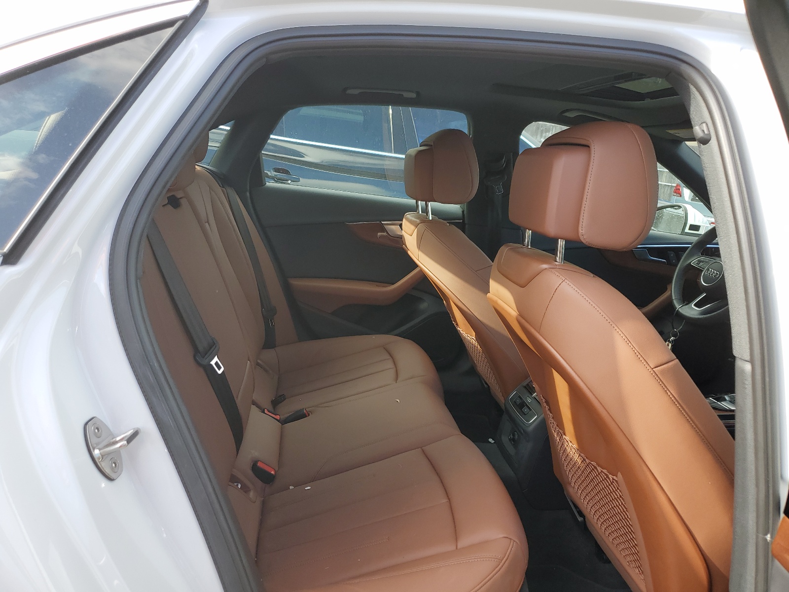 WAUABAF43PN000552 2023 Audi A4 Premium 40