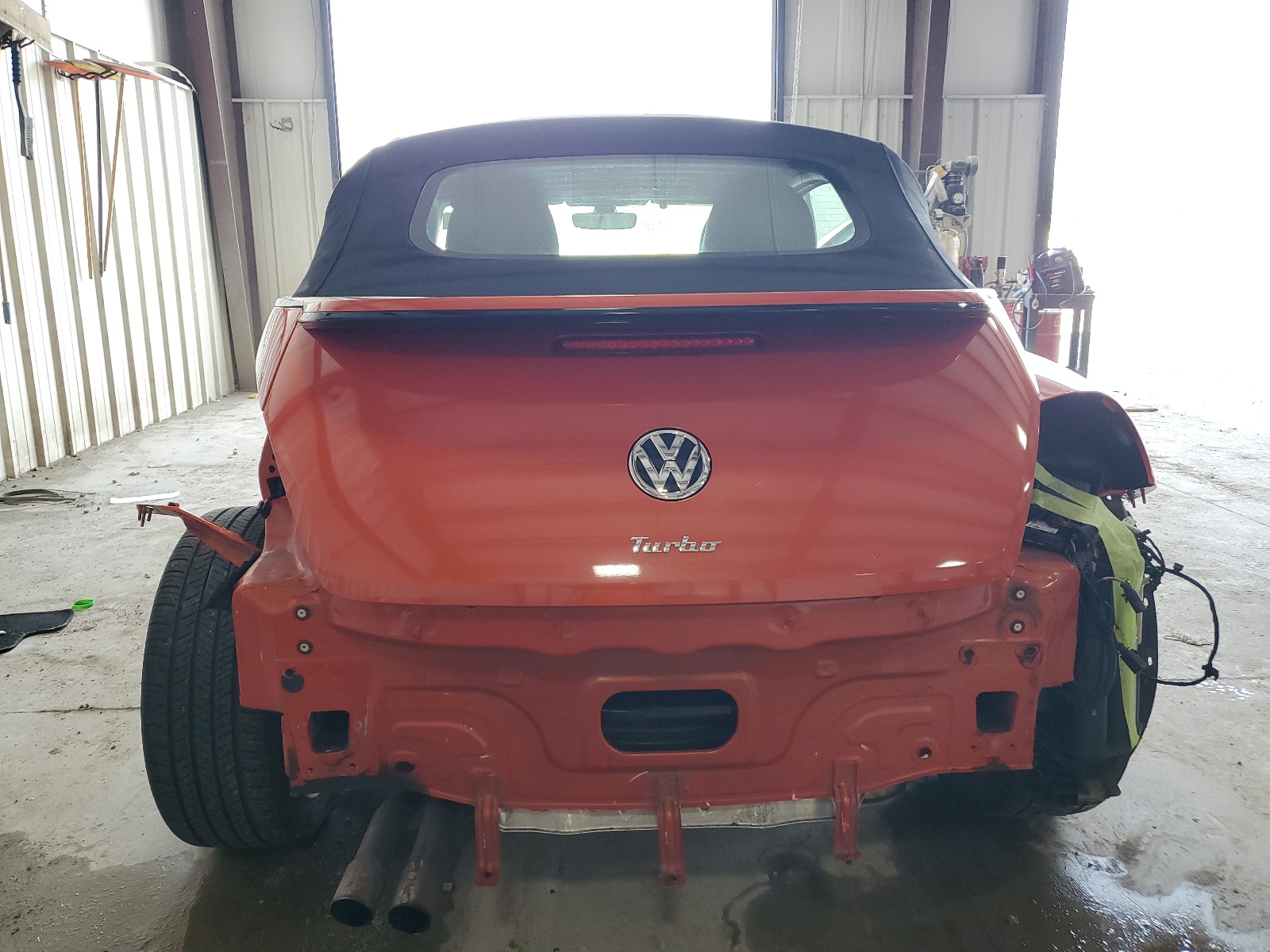 3VW517AT6HM816673 2017 Volkswagen Beetle S/Se