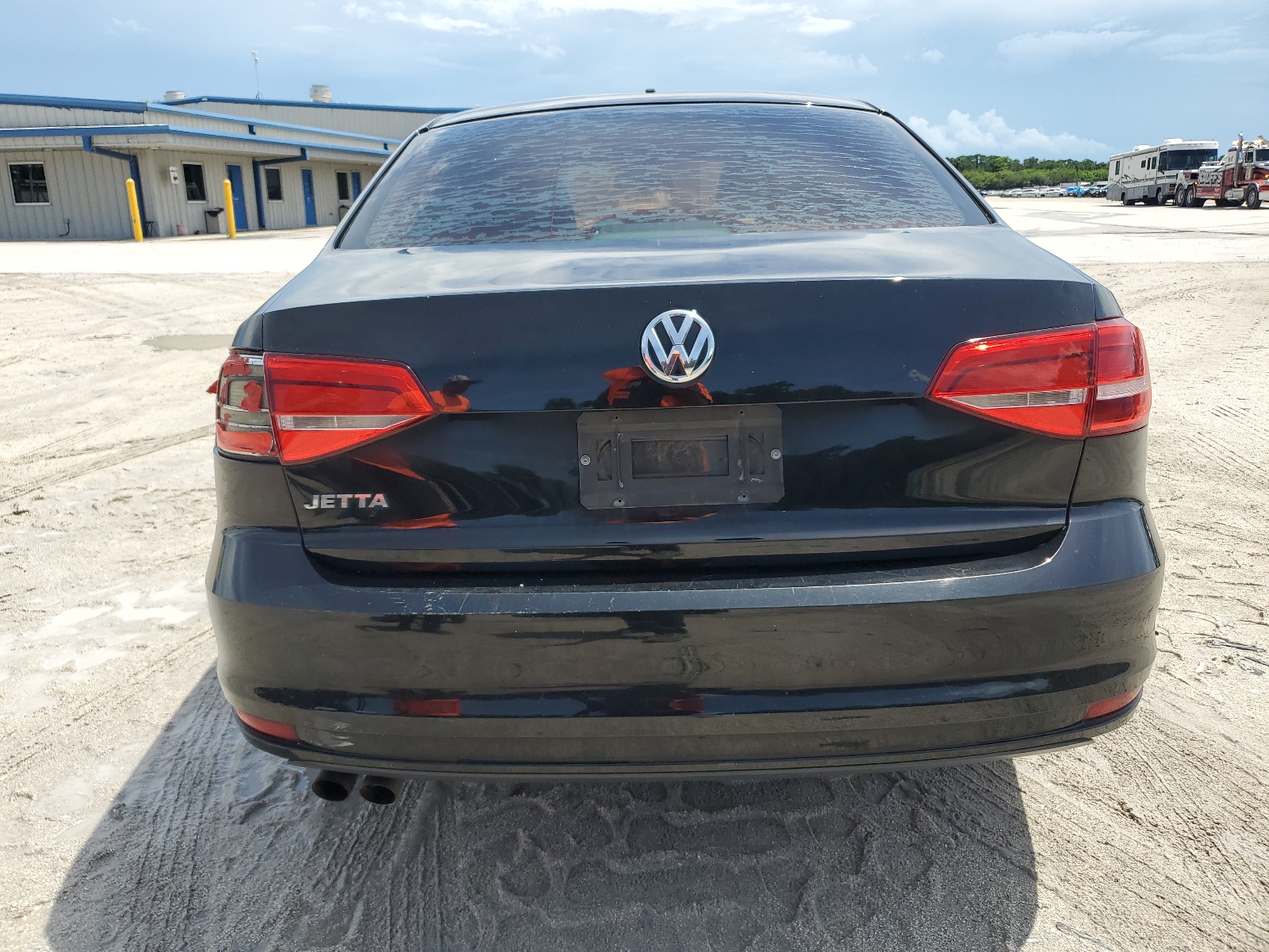 2015 Volkswagen Jetta Base vin: 3VW2K7AJ4FM283766