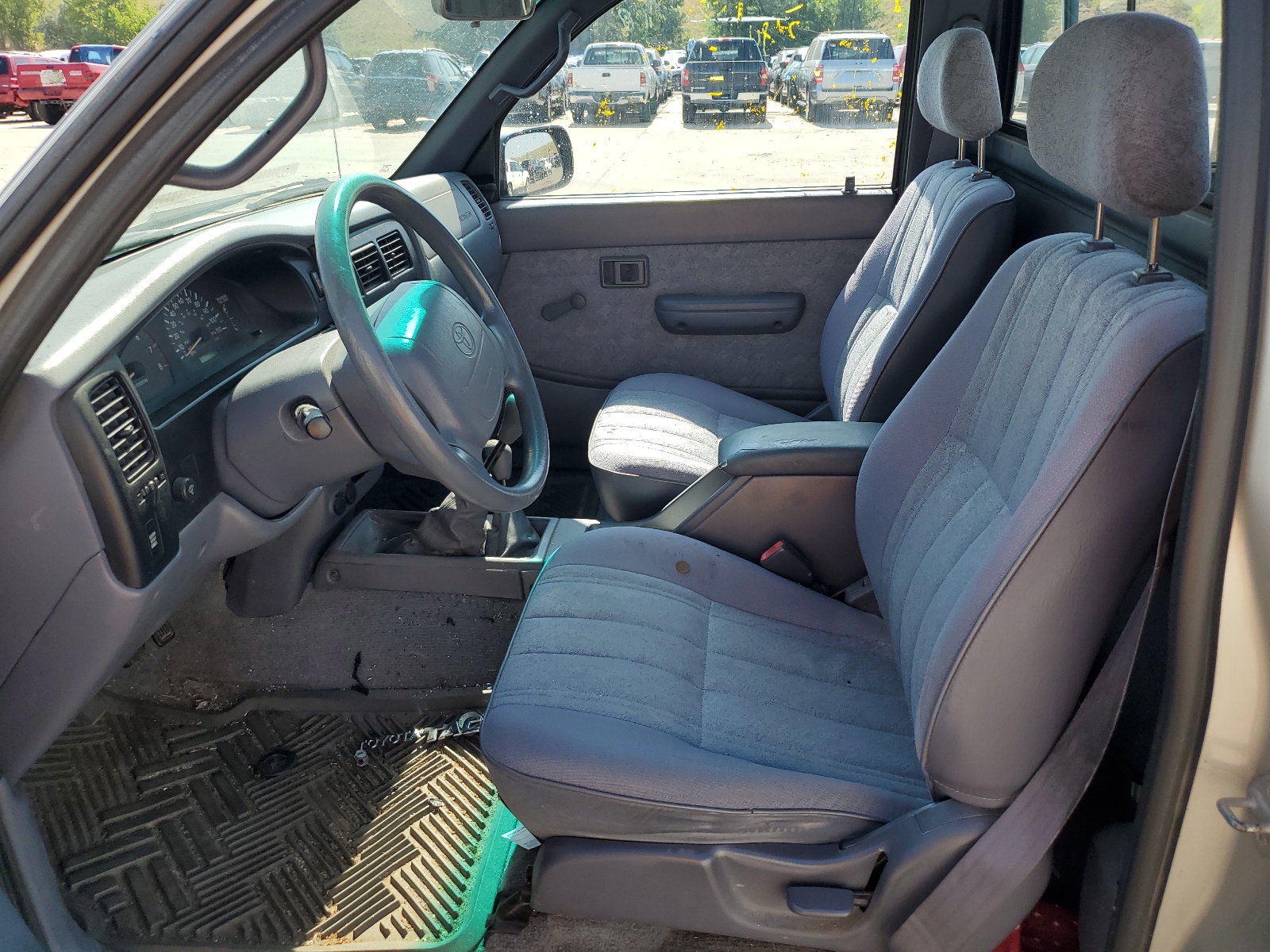 5TEPM62N7YZ691344 2000 Toyota Tacoma