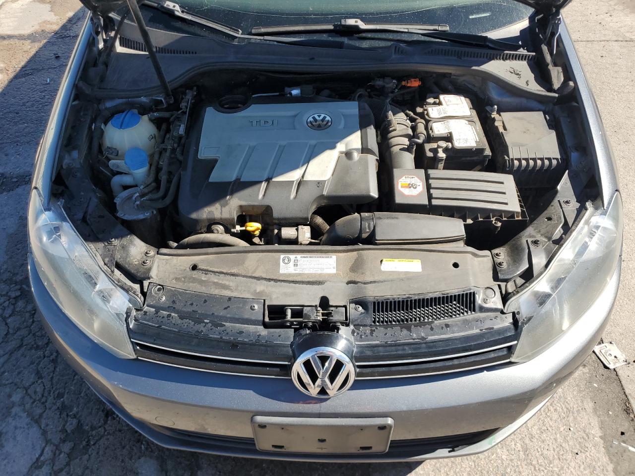 3VWPL7AJ7EM605236 2014 Volkswagen Jetta Tdi