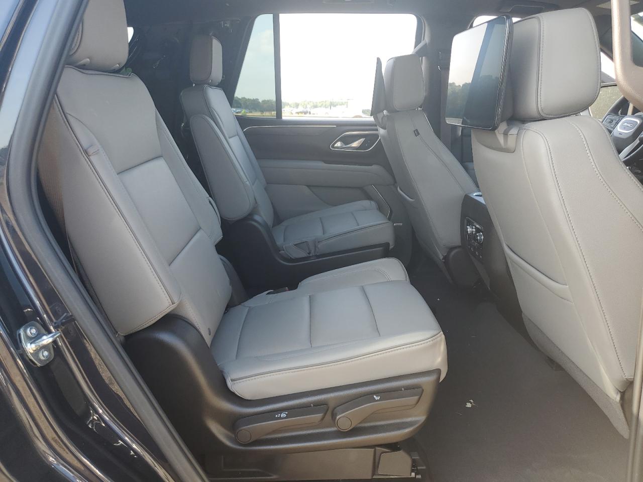 2023 GMC Yukon Slt VIN: 1GKS1BKD3PR252031 Lot: 65635104