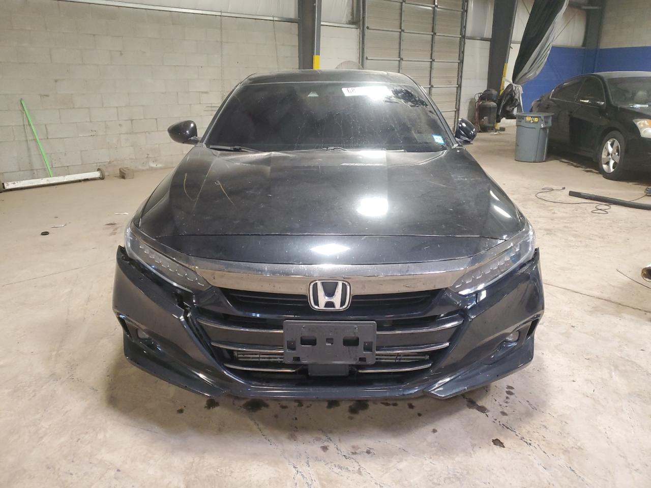 2022 Honda Accord - Image 5