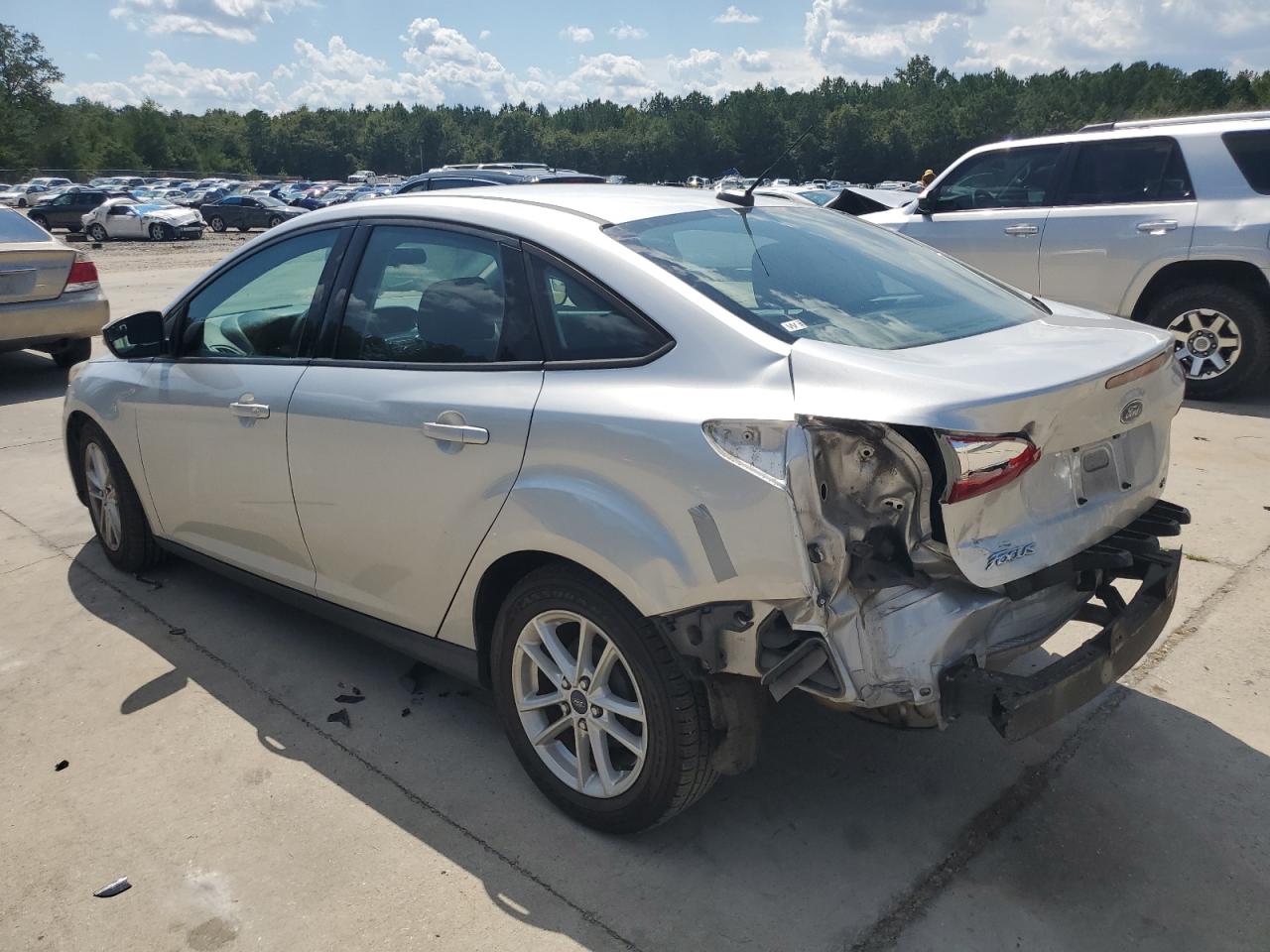 1FADP3F26HL201604 2017 FORD FOCUS - Image 2