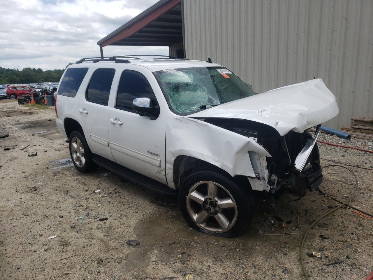 2011 Chevrolet Tahoe - Image 4