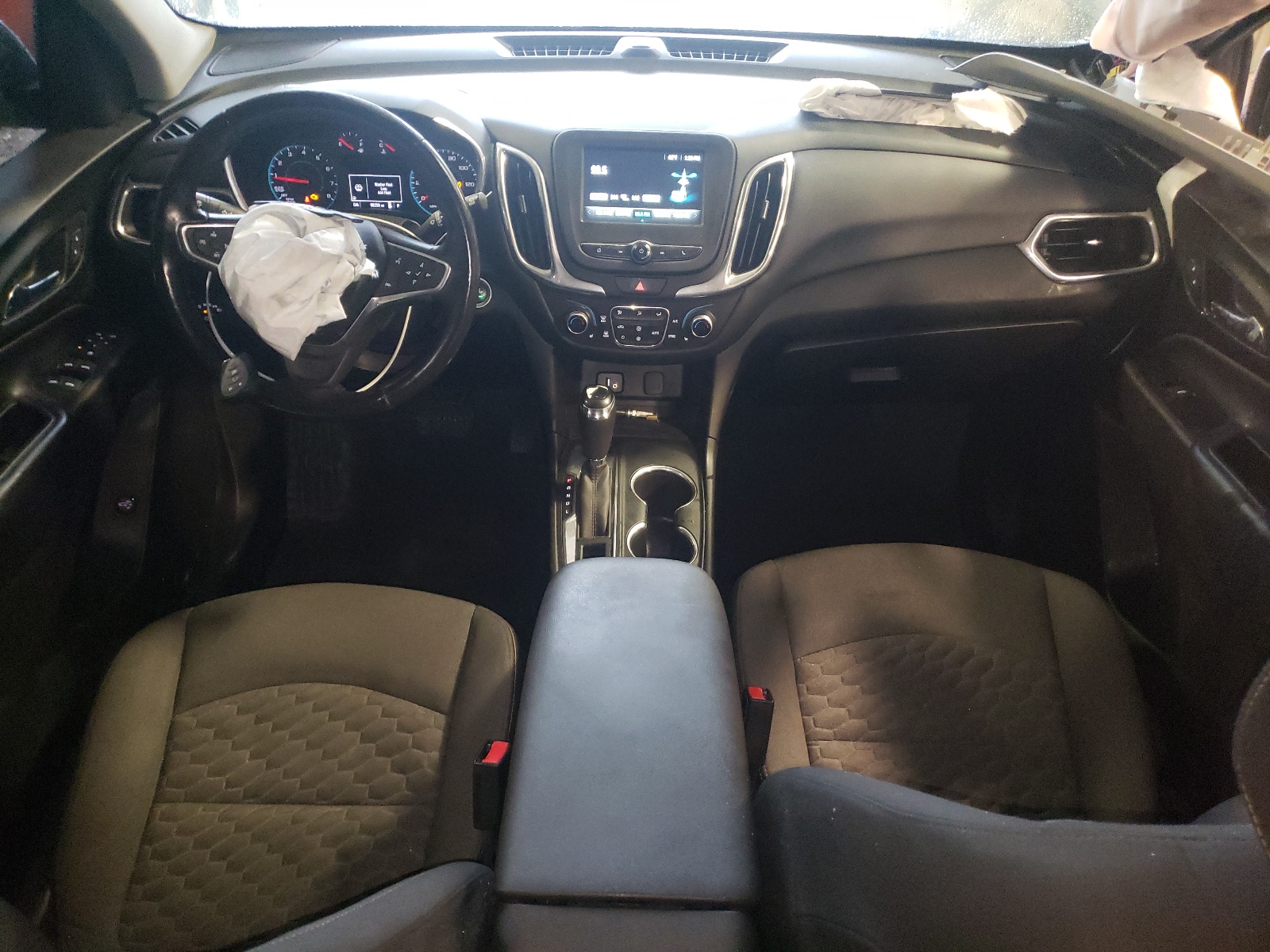 3GNAXSEV8JS574976 2018 Chevrolet Equinox Lt