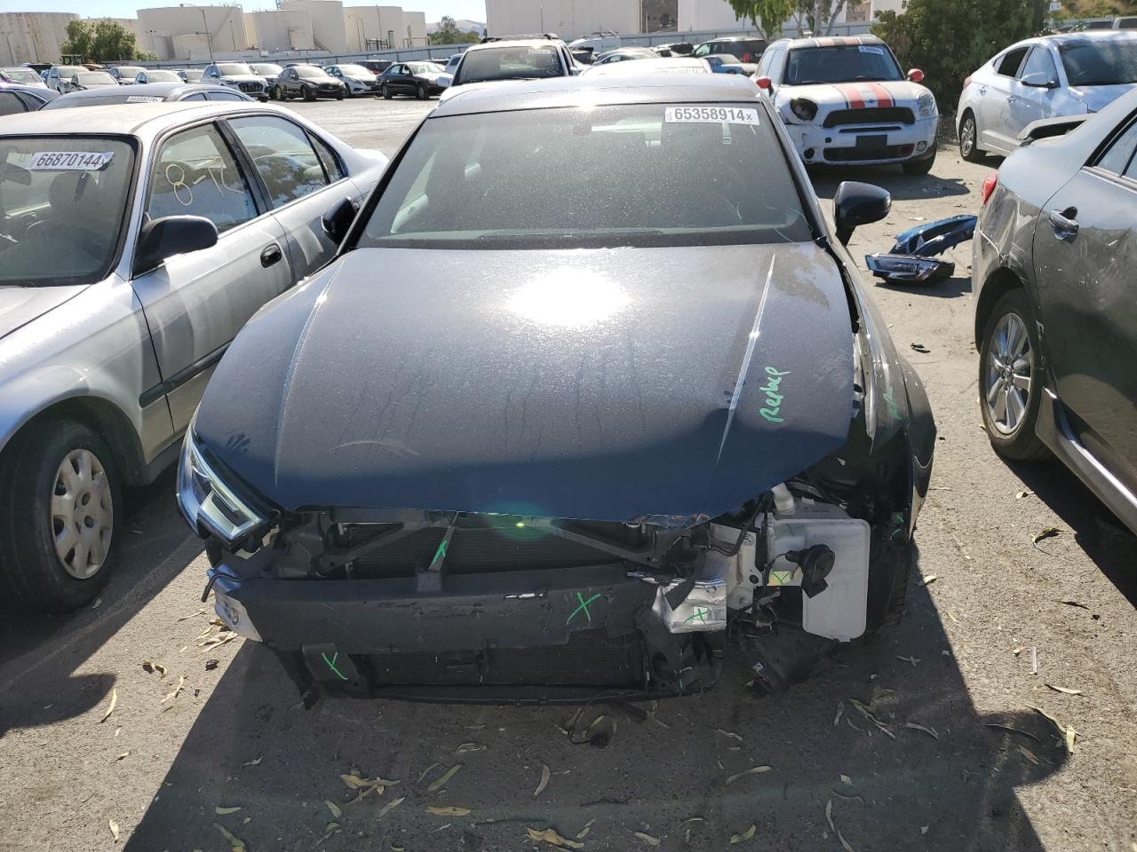 2019 Audi A3 Premium VIN: WAUAUGFF1KA102107 Lot: 65358914